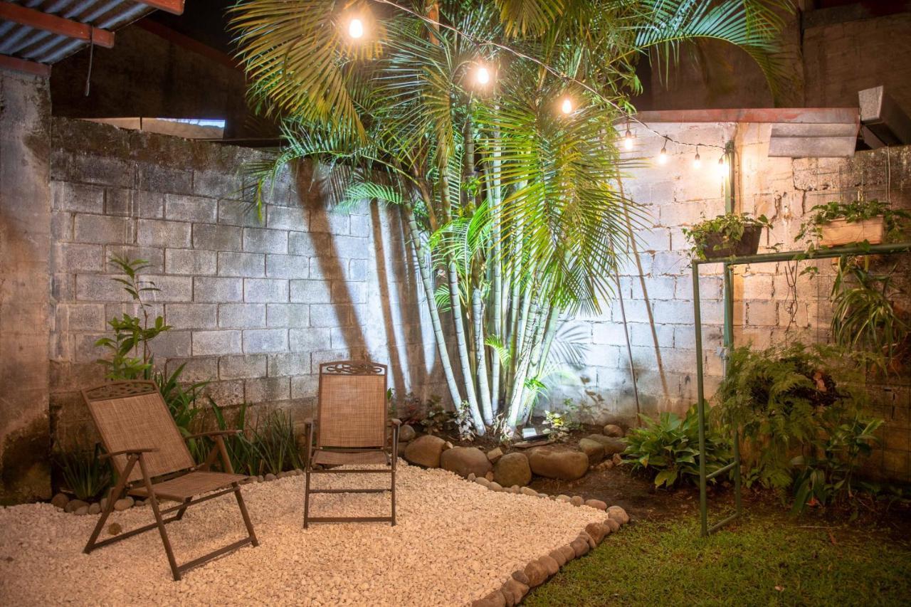 Alice Y Juancito Boutique Hotel Alajuela Eksteriør bilde
