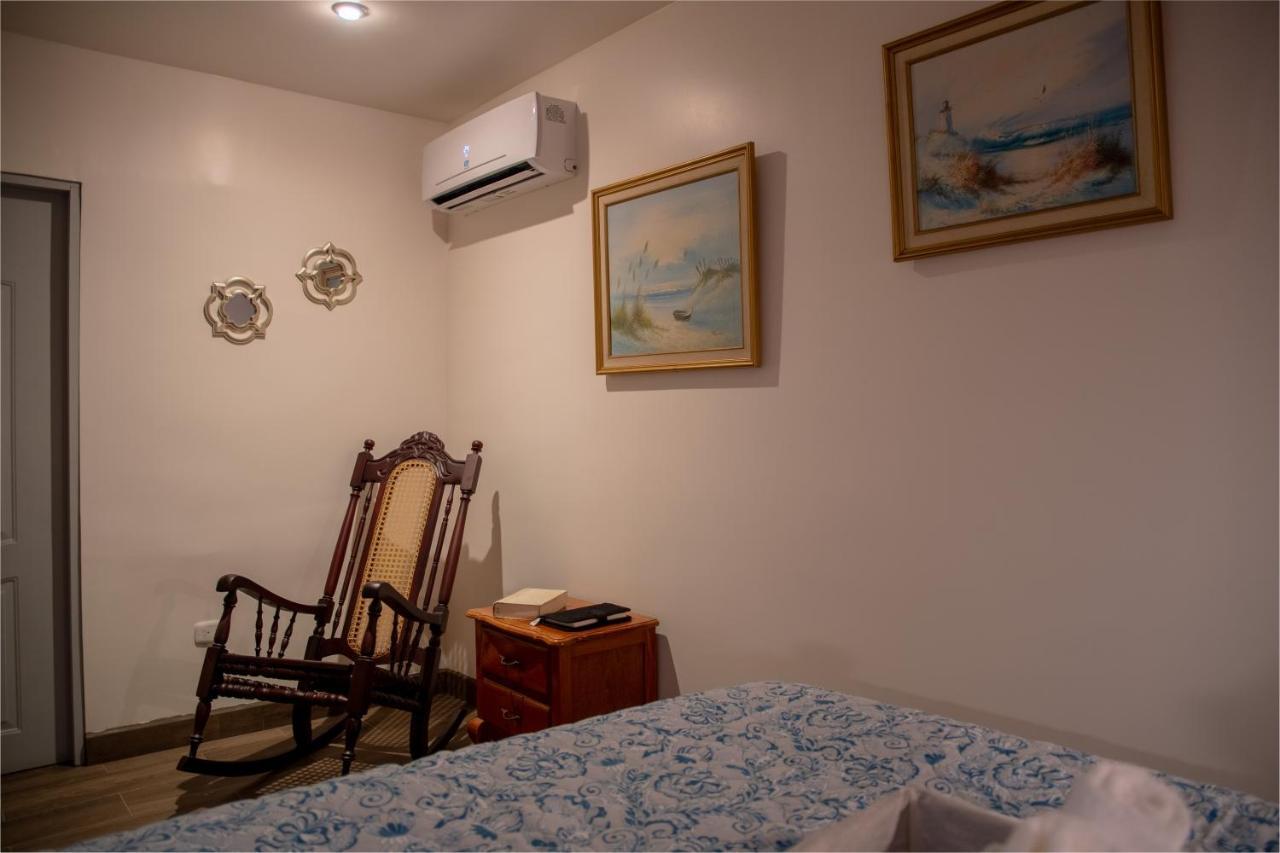 Alice Y Juancito Boutique Hotel Alajuela Eksteriør bilde